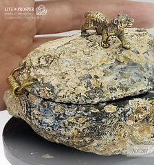 Handmade bronze tiger figure on agate druzy box at dolerite base